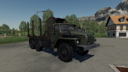 Урал-4320 с платформой лесовоза